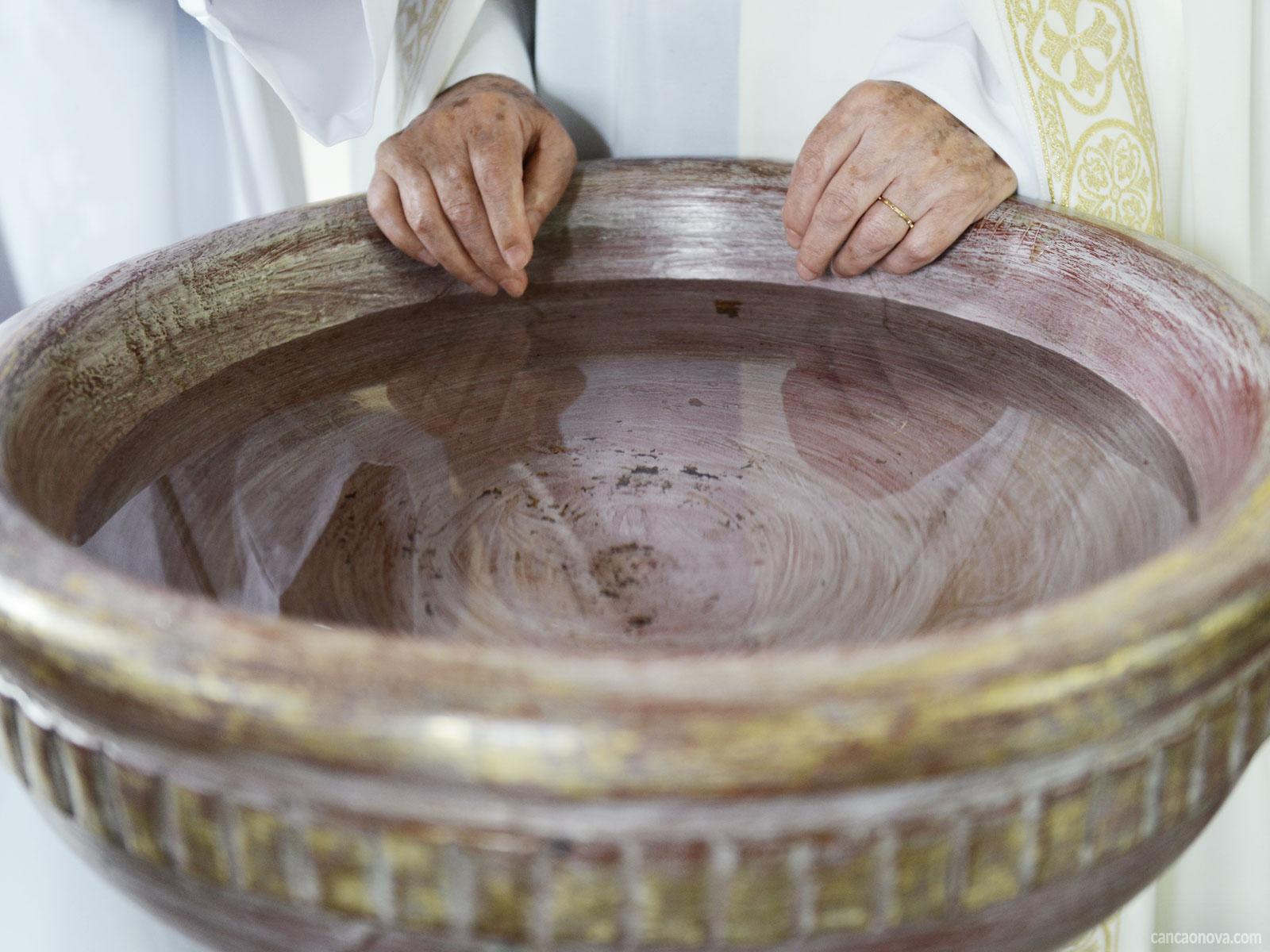 formacao_1600x1200-voce-sabe-qual-e-a-simbologia-da-agua-no-contexto-biblico